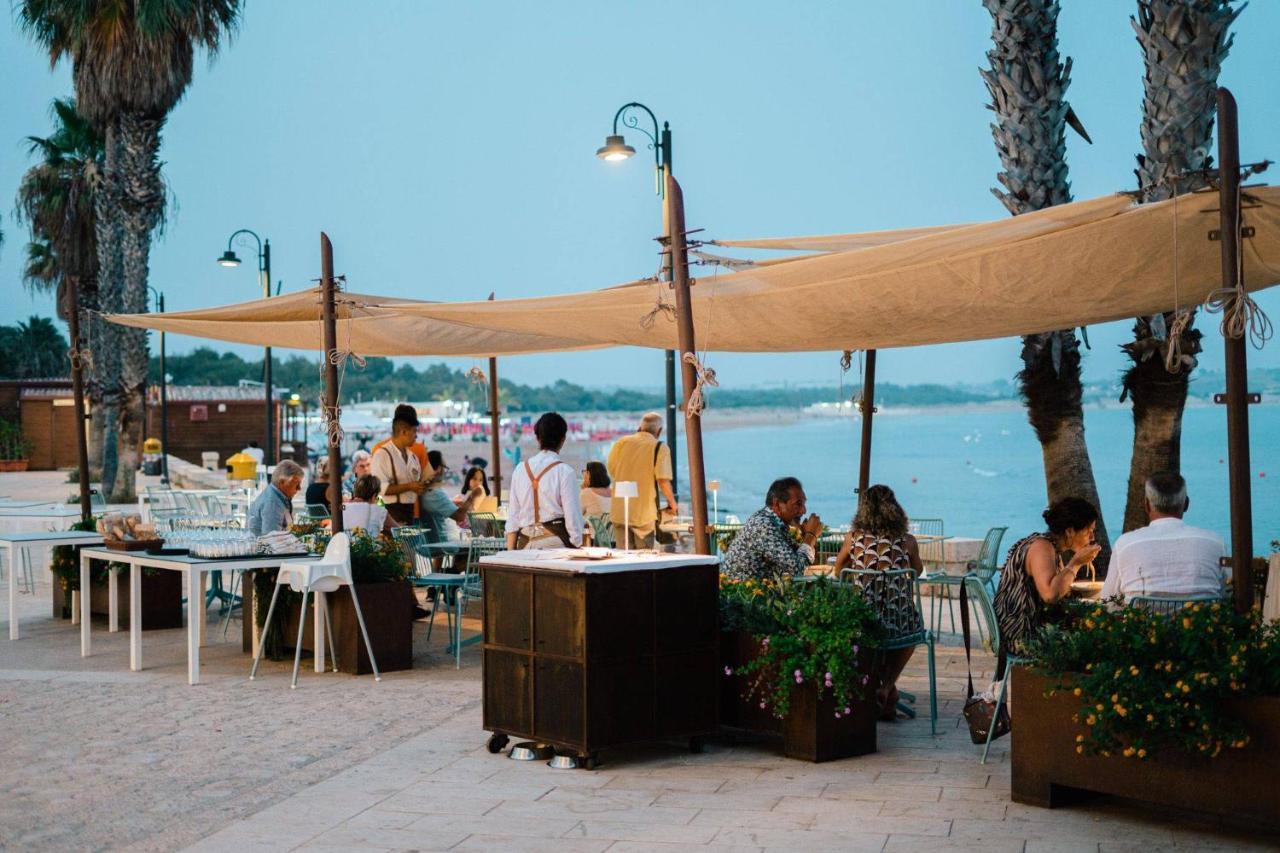 Hotel Le Dune Sampieri Exterior photo